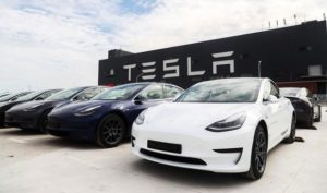 Tesla Recall 1,1 Juta Mobil karena Masalah Power Window
