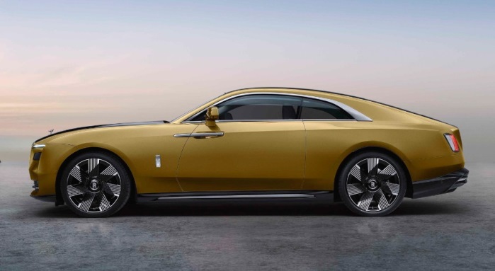 EV termewah di dunia - Tampak Samping