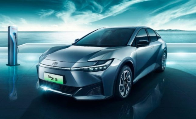 Toyota bZ3 Sedan EV