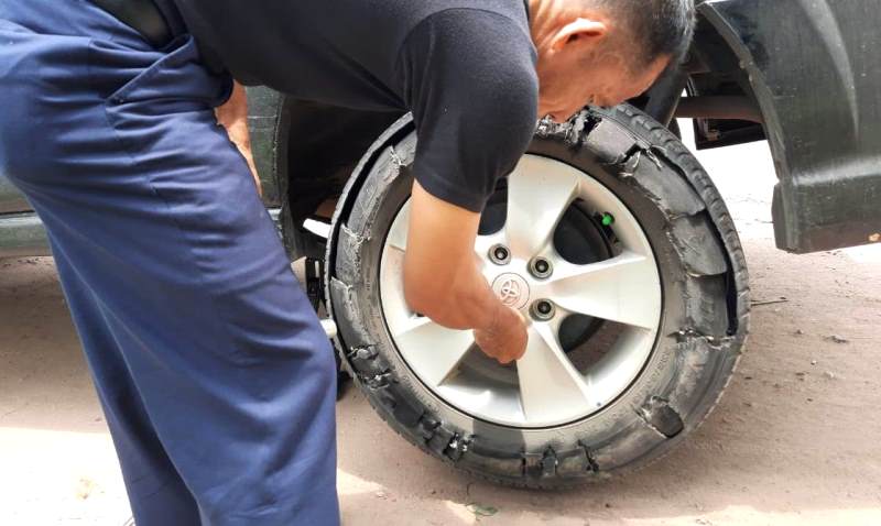 Akibat Kelamaan tidak ganti ban mobil