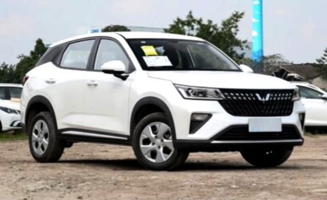 Wuling Alvez tipe Terendah SE