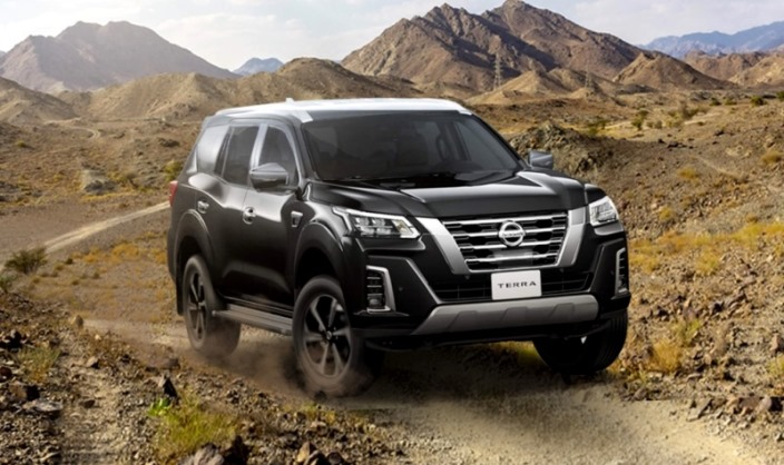 Eksterior Ladder Frame SUV