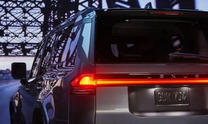 Teaser Belakang Lexus GX Gen-3 - Off Roader Mewah