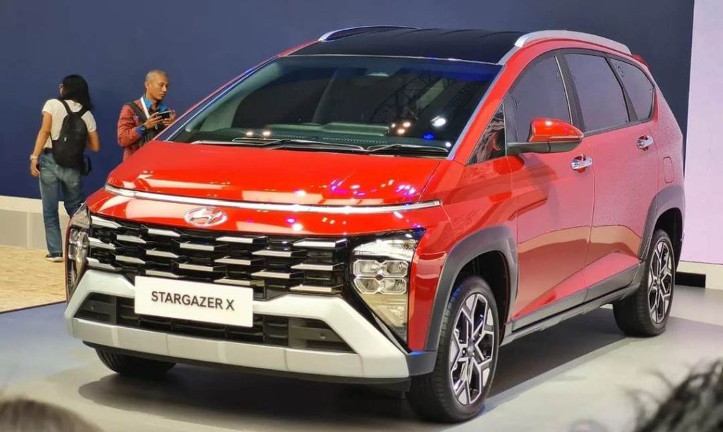 MPV Cross yang unik atau absurd?